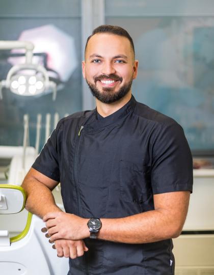 Dr. Tejeda Tamás Márk - Árkád Dental - Vezető Fogorvos Dr. Tejeda Tamás Márk - Árkád Dental - Vezető Fogorvos