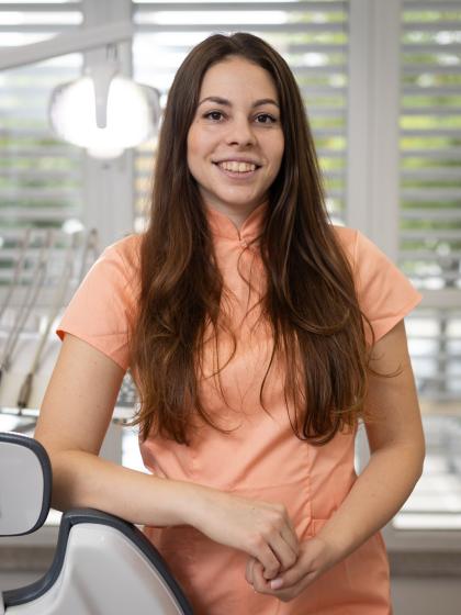 Dr. Kis Zsófia - Gyermekfogorvos