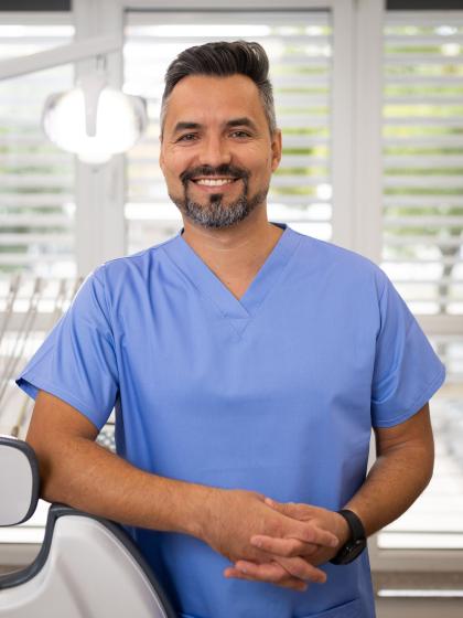 Dr. Péntek Balázs - Fogszabályozó szakorvos